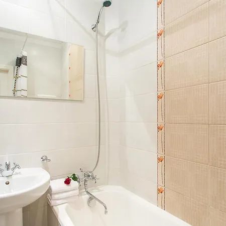 Apartament On Kozlova 4 *